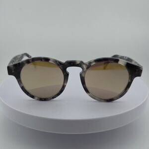 ILLESTEVA Leonard Sunglasses In White Tortoise Silver Mirror